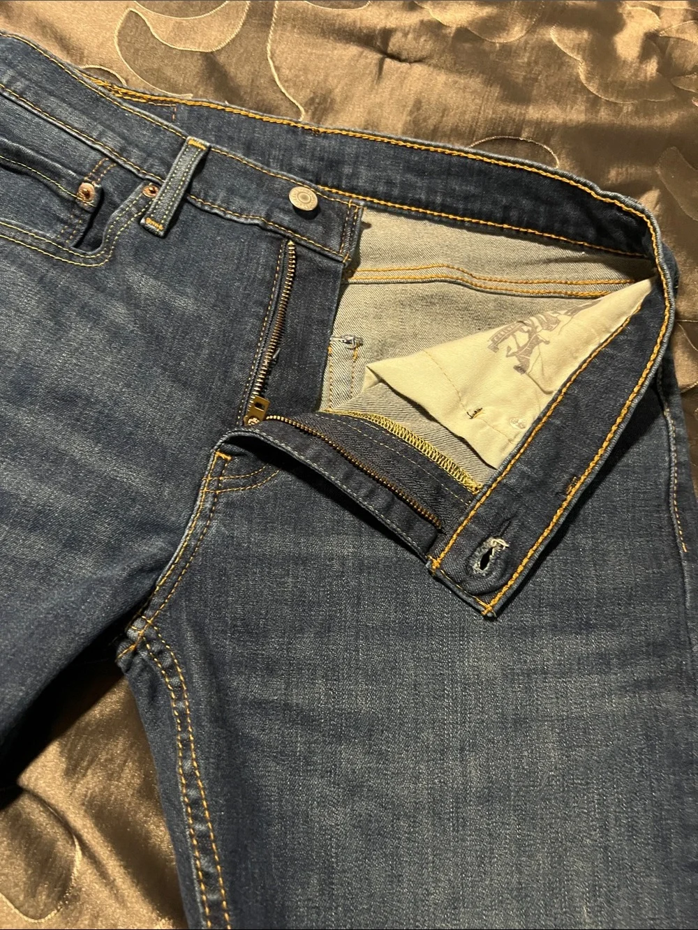 Levi's 512 Men's Slim Taper Medium Dark Wash Blue Denim Jeans 32x32